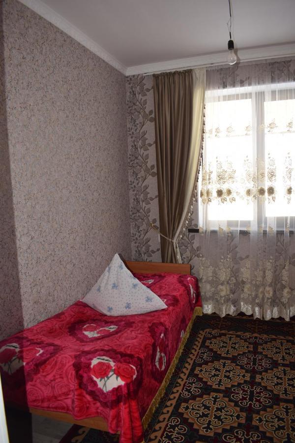 Bagysh Kyzart Guesthouse מראה חיצוני תמונה
